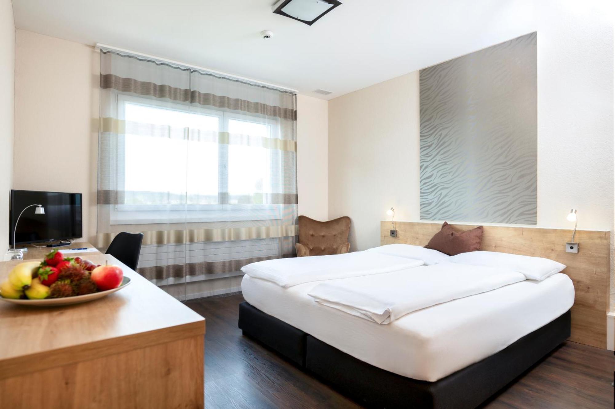 Villmergen Swiss Quality Hotel Екстер'єр фото