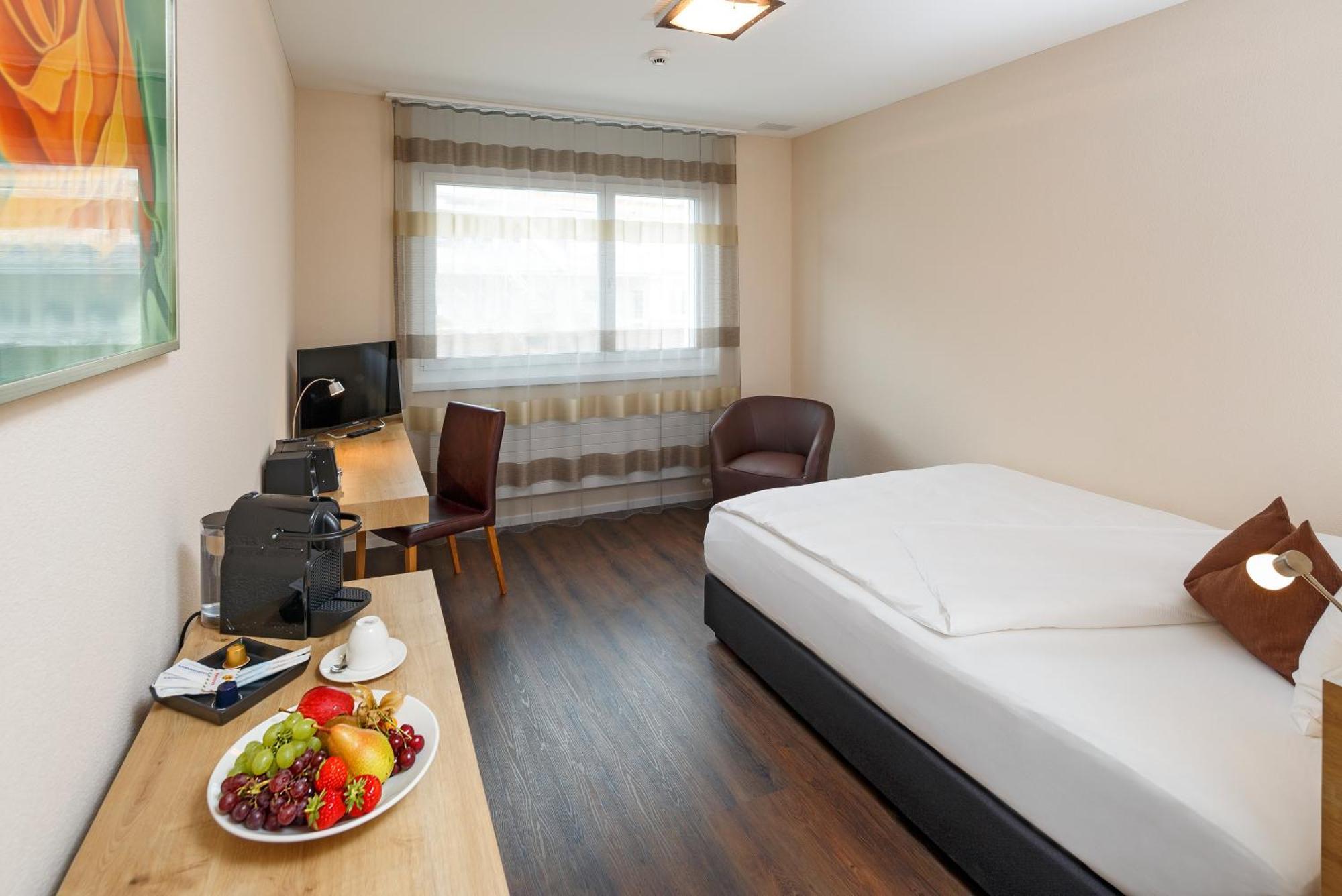 Villmergen Swiss Quality Hotel Екстер'єр фото