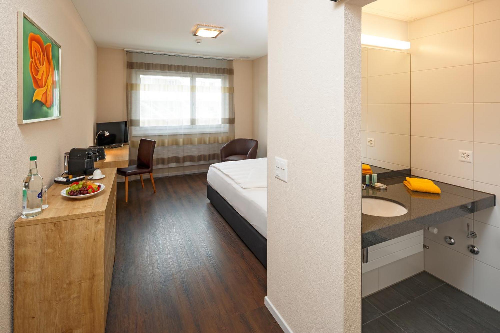 Villmergen Swiss Quality Hotel Екстер'єр фото