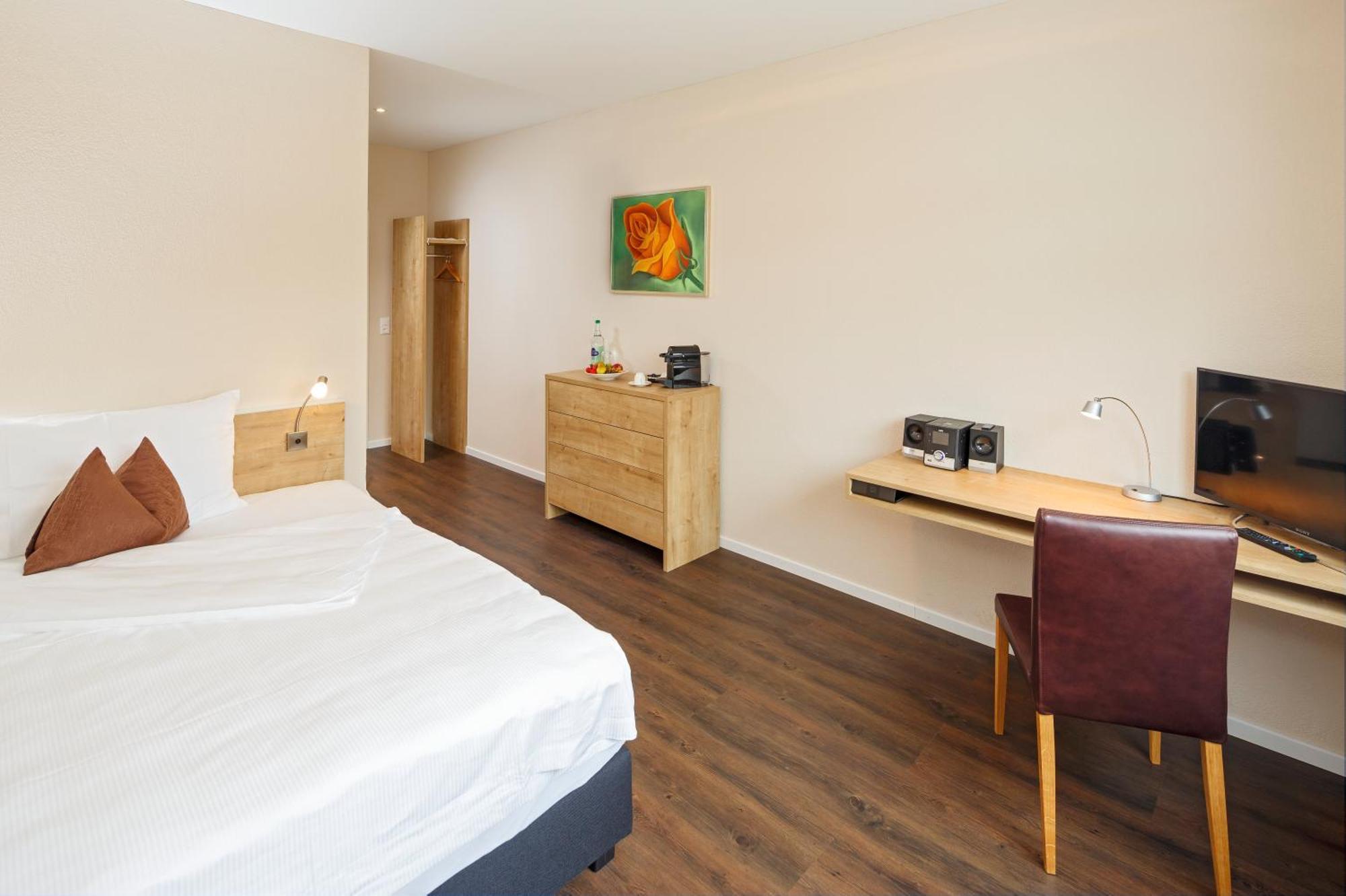 Villmergen Swiss Quality Hotel Екстер'єр фото
