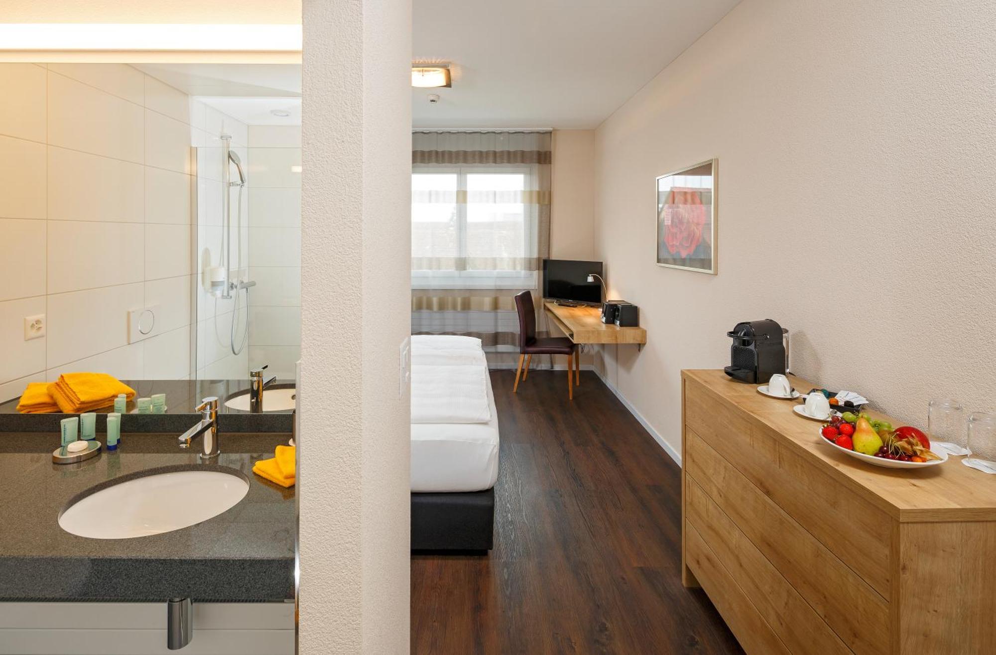 Villmergen Swiss Quality Hotel Екстер'єр фото